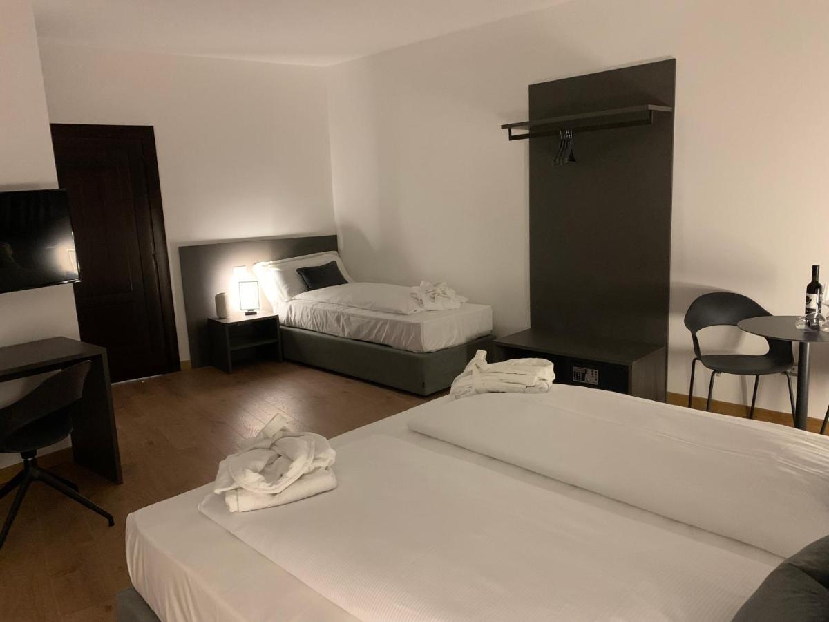 סונדריו Guest House Le Cassandre מראה חיצוני תמונה